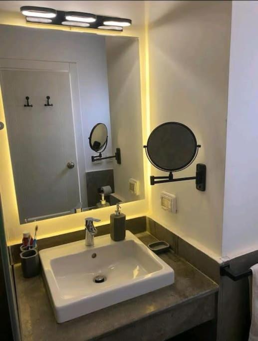 Gouna 1 Bd Private Pool Bali Apartament *